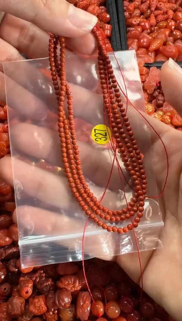 【闪购商品】南红玛瑙颈饰未镶嵌1