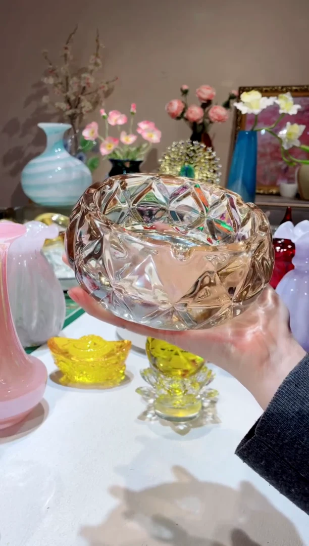 【闪购商品】琉璃手工艺品小号金色烟灰缸