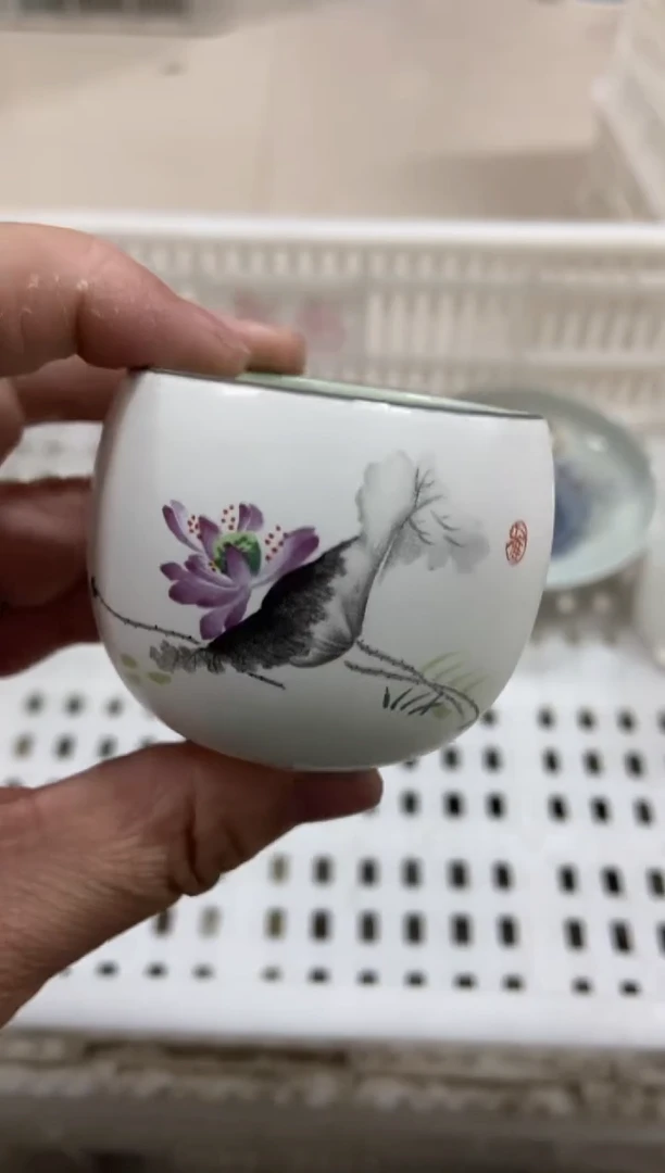 杯子陶无运费险有瑕疵的摄影的产品有使用过的痕迹有点脏介意勿拍