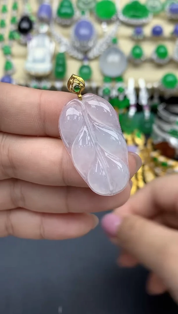 翡翠18K金镶嵌颈饰124-中国好珍宝