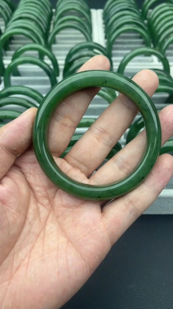 未镶嵌手镯和田玉（碧玉）21-61.5