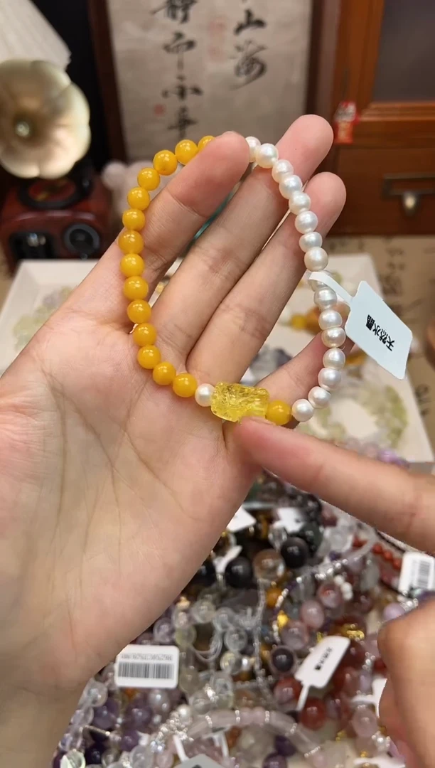 未镶嵌琥珀手链228
