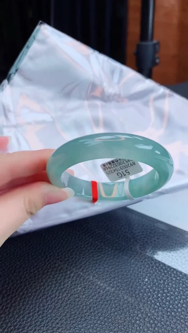 【闪购商品】翡翠手镯未镶嵌缅甸天然翡翠A货手镯