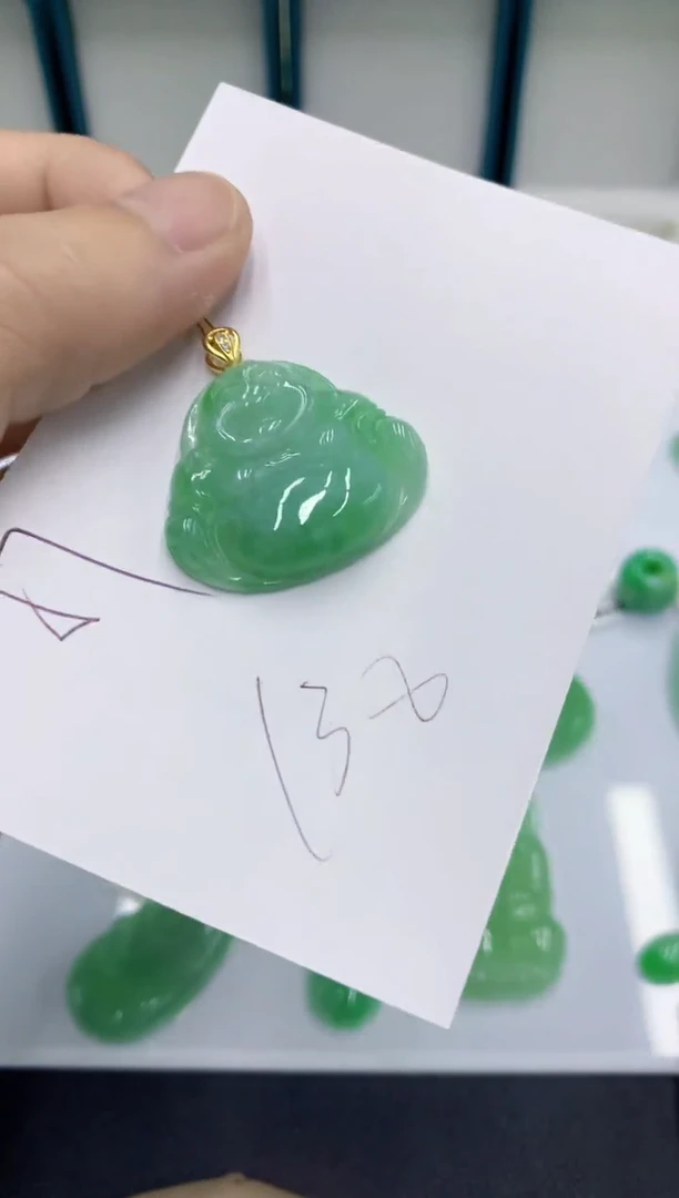 颈饰未镶嵌翡翠翡翠