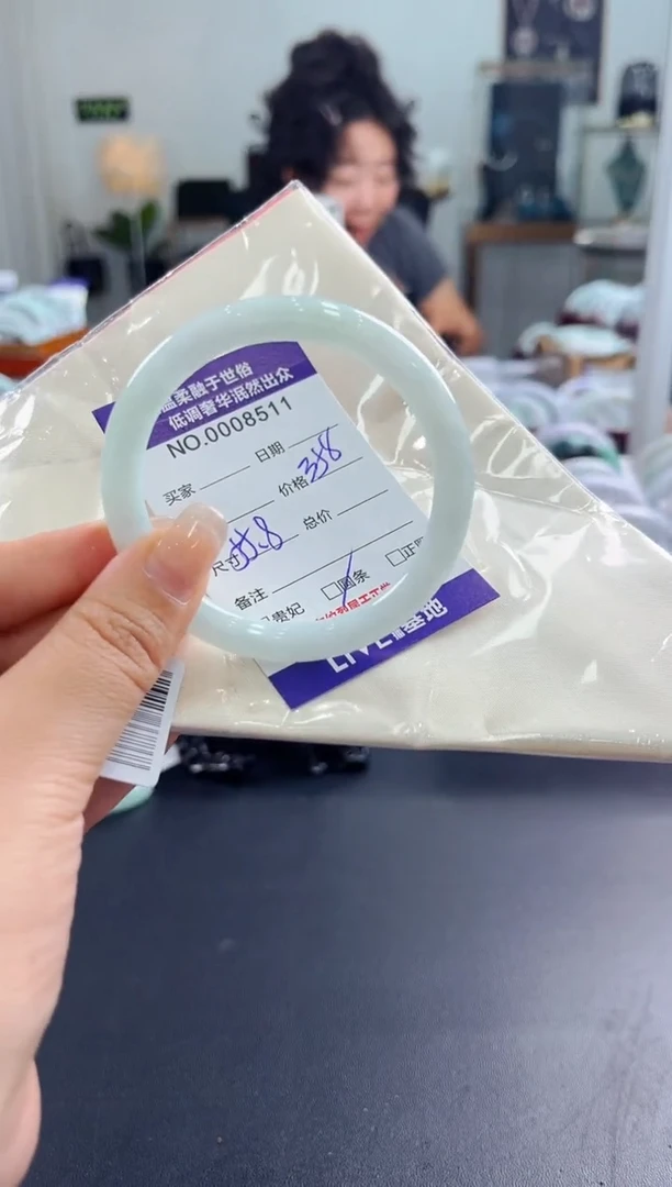 翡翠手镯未镶嵌2天然缅甸A货翡翠