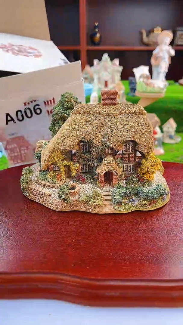 【闪购商品】紫砂茶宠Lilliput中古微缩建筑小屋006