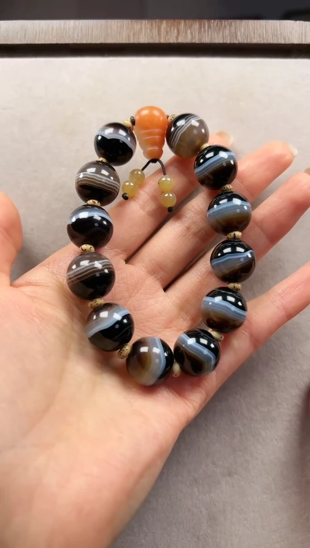 【闪购商品】玛瑙/玉髓手链未镶嵌一线手串