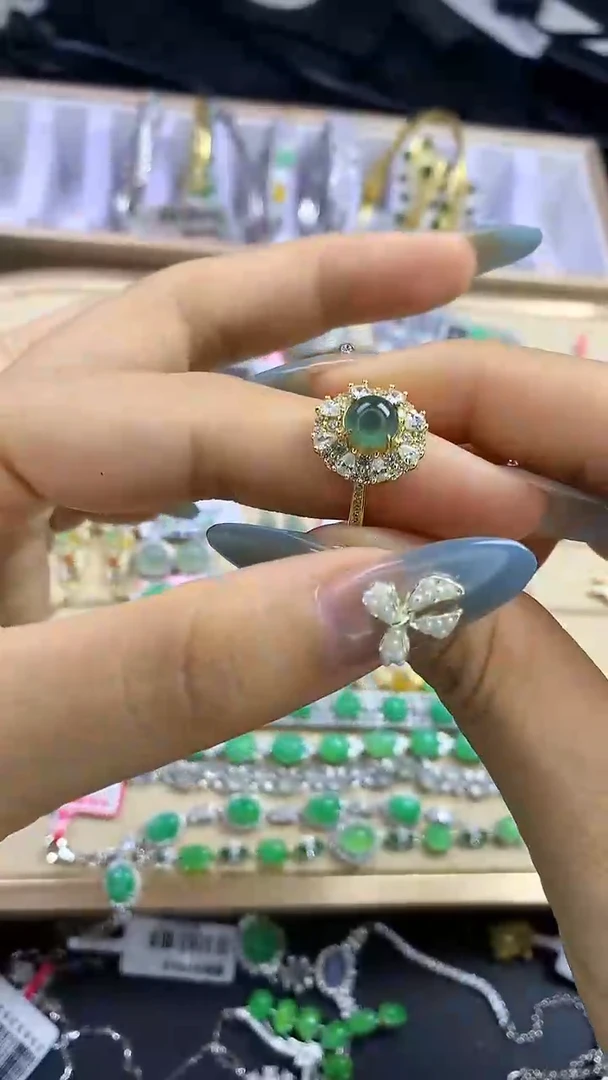 翡翠戒指银S925镶嵌翡翠 蛋面 银S925镶嵌