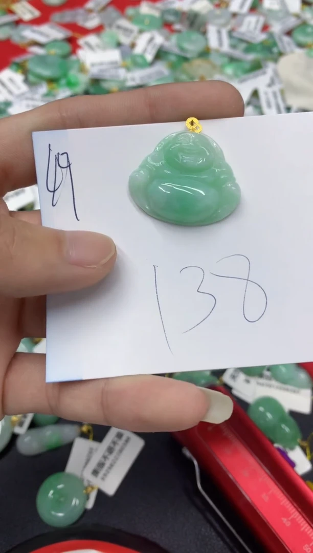 【闪购商品】翡翠颈饰18K金镶嵌翡翠