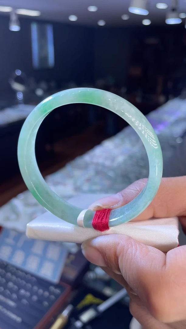 未镶嵌手镯翡翠正圈55-56