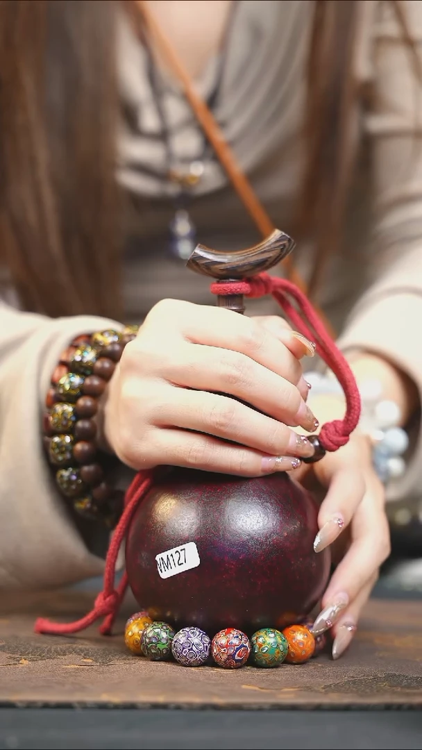 【闪购商品】WM127红色小容量酒葫芦随缘发