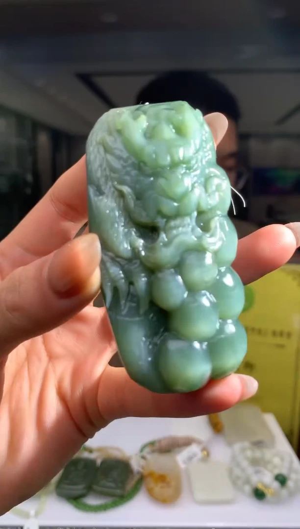 【闪购商品】定制和田玉Boss阳天然和田玉（拍一发一）