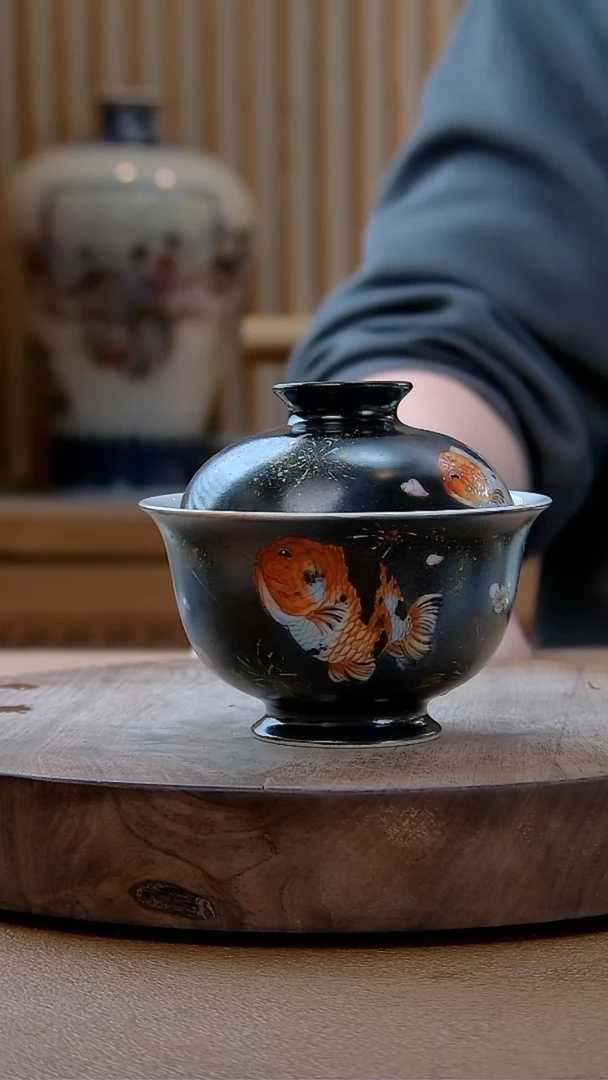 【闪购商品】周子鹤黑色烟花鱼盖碗