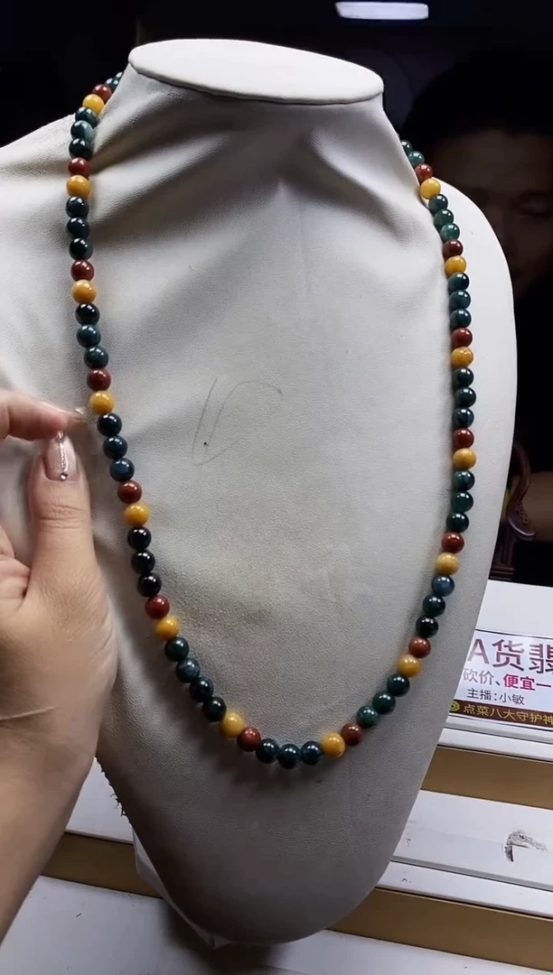 翡翠未镶嵌颈饰翡翠A货