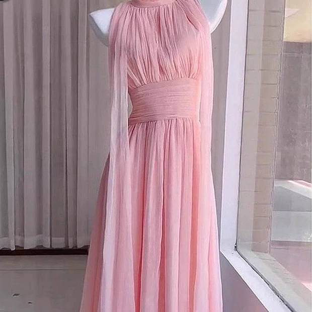 夏季新款法式浪漫温柔风设计感小众收腰显瘦粉色无袖连衣裙女服饰