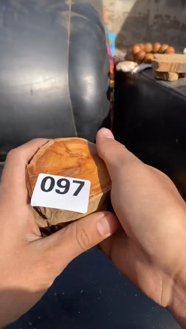 柏木（崖柏）太行陈化崖柏切片！随机（1单1片）097