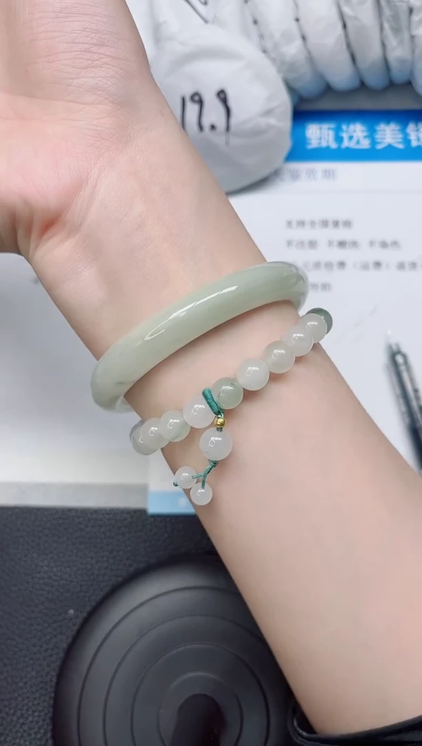 石英质玉手镯未镶嵌224-61.1