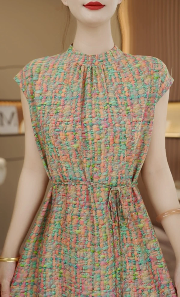 【橘海星光】2025夏季新款设计师气质连衣裙Q8122（送腰带）