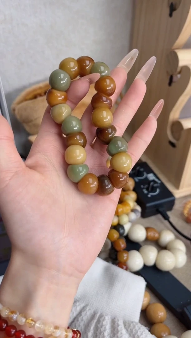 【闪购商品】菩提根/象牙果吊坠n86玉化大肠15mm