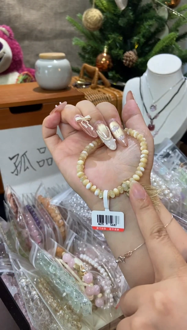 水晶手串未镶嵌孤品捡漏均匀瑕疵介意勿拍