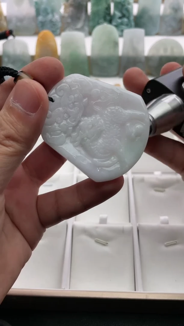 【闪购商品】翡翠颈饰未镶嵌..../2/11/ 96