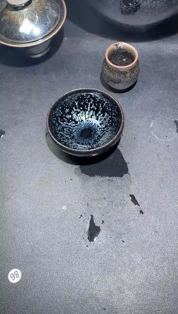 茶盏遥*器           129