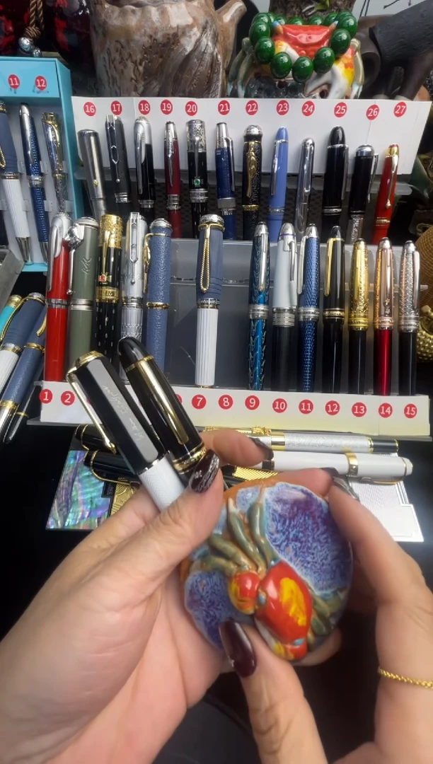 瓷片f****igdyuihliruh