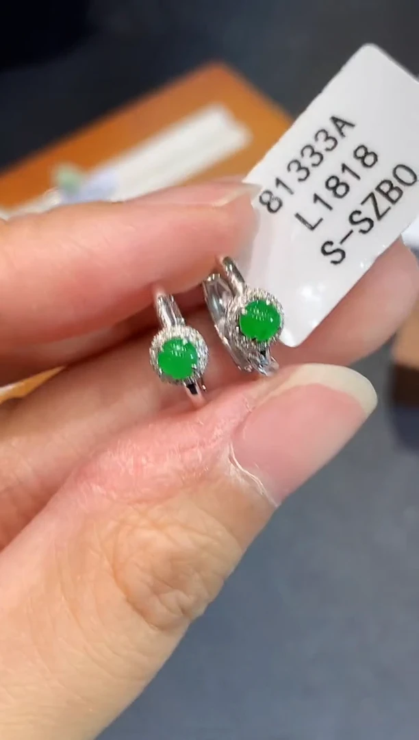 翡翠18K金镶嵌耳饰L1818多样性发其一