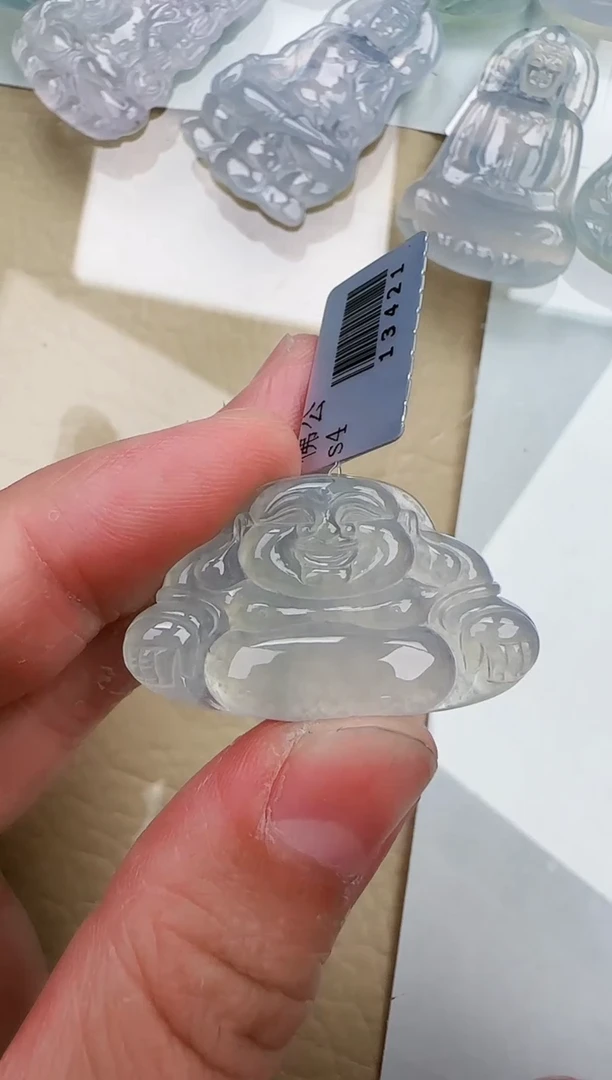 翡翠未镶嵌颈饰/缅甸天然翡翠A货