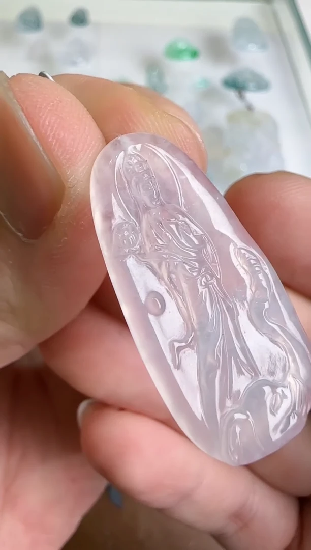 【闪购商品】翡翠吊坠(不含链)未镶嵌··