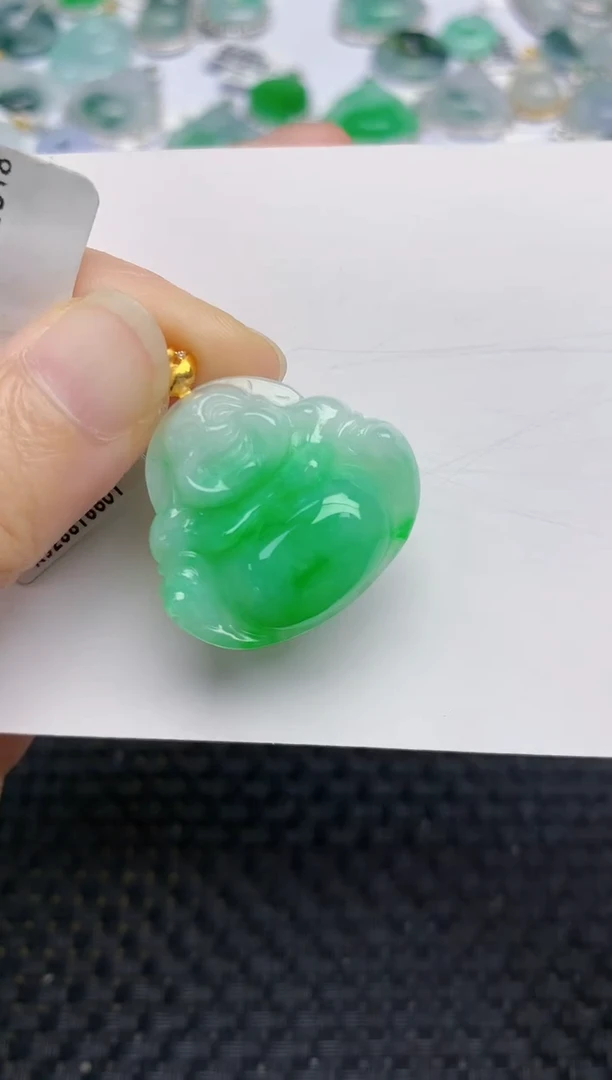 翡翠18K金镶嵌颈饰天然A货翡翠