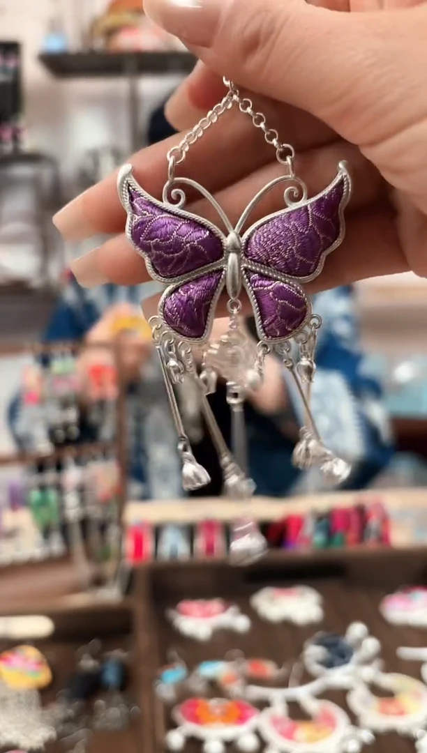 织绣非遗艺枝独秀老绣饰品116