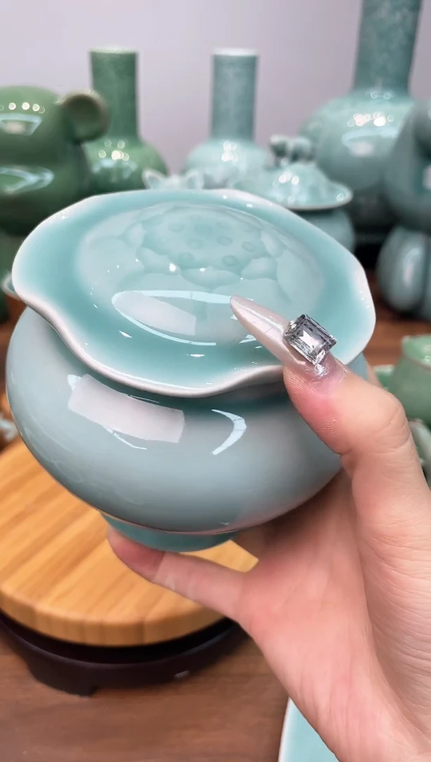 特价福利 微瑕 慧仙青瓷