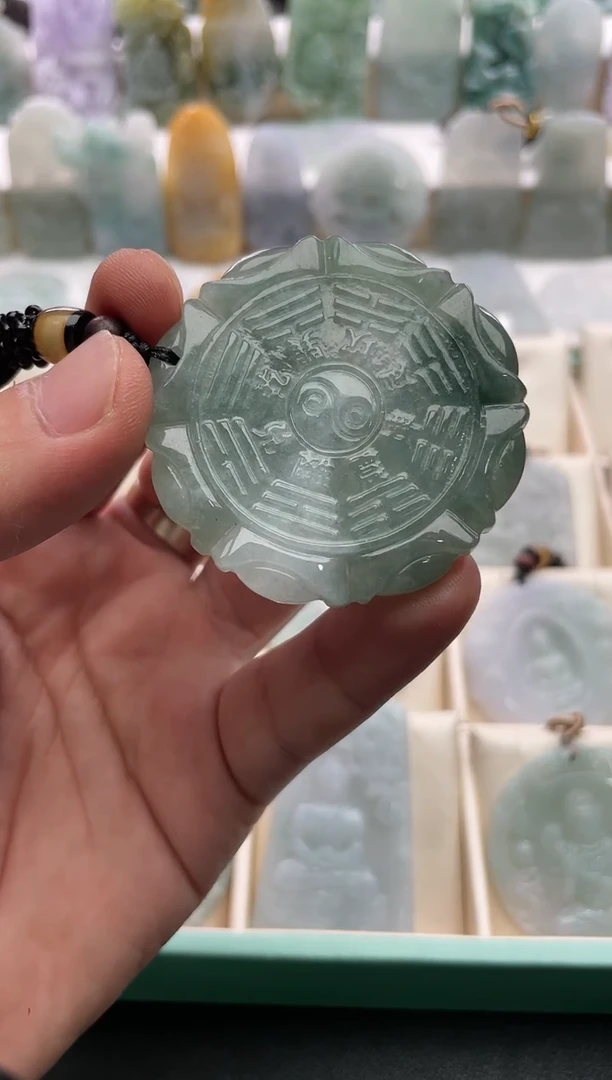 【闪购商品】翡翠颈饰未镶嵌..../2/13/ 98