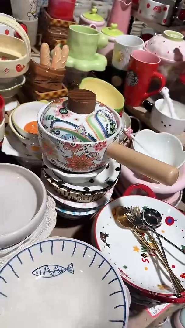 陶瓷1.5升手柄砂锅微瑕 凑满20元包邮