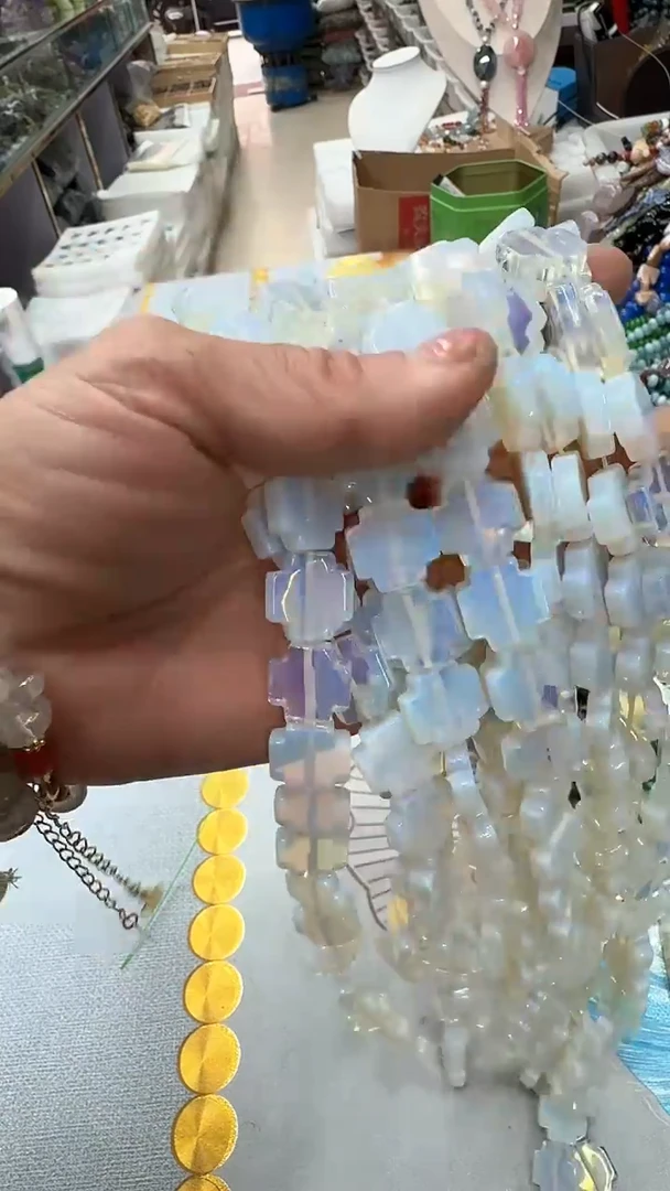 【闪购商品】查罗石珠宝半成品未镶嵌一条