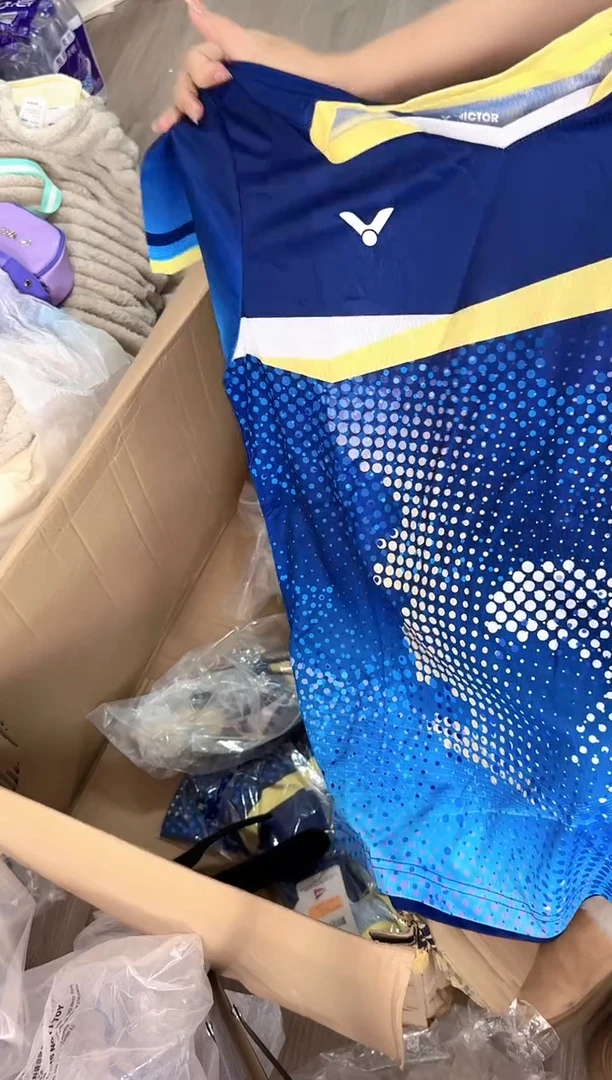 威克多正品微瑕    51  蓝色短袖