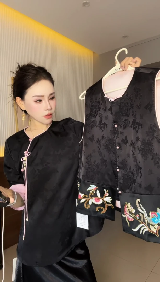 1101黑色马甲 M80-105