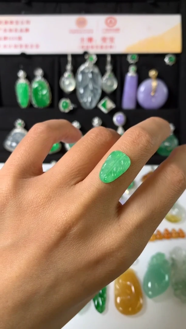 未镶嵌定制翡翠裸石（镶嵌定制）