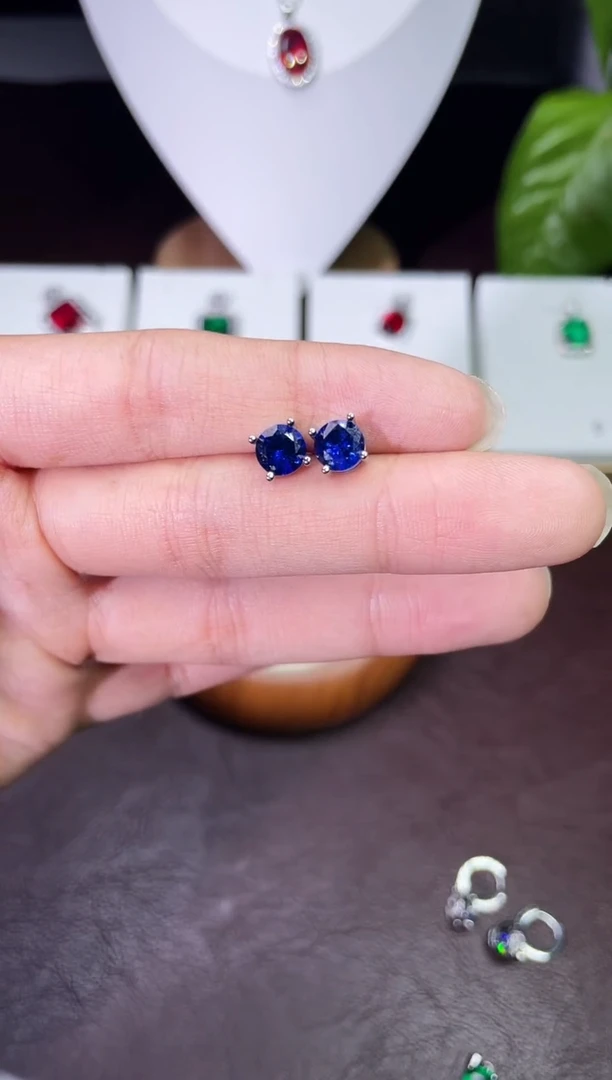 合金合成钻石耳饰蓝宝耳钉