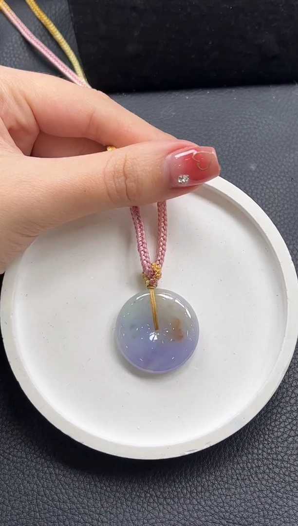 【闪购商品】翡翠颈饰未镶嵌平安扣