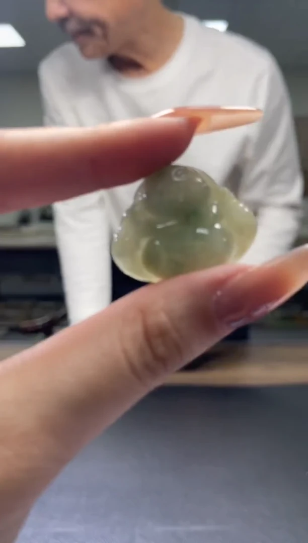 颈饰未镶嵌翡翠天然A货翡翠随机发一件70