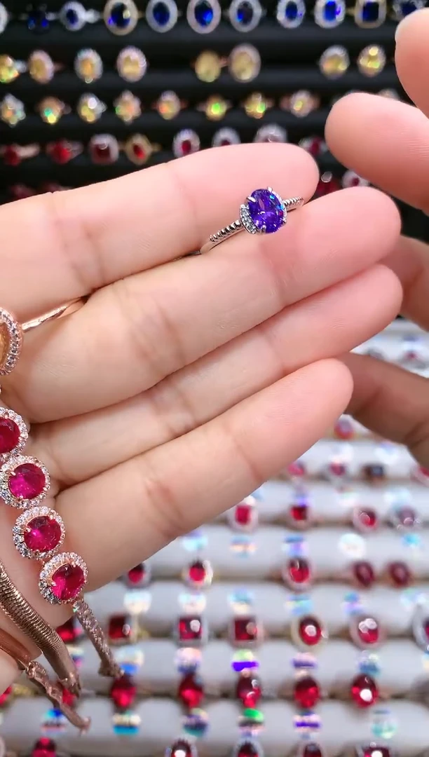 【闪购商品】水晶戒指银S925镶嵌银色5.7