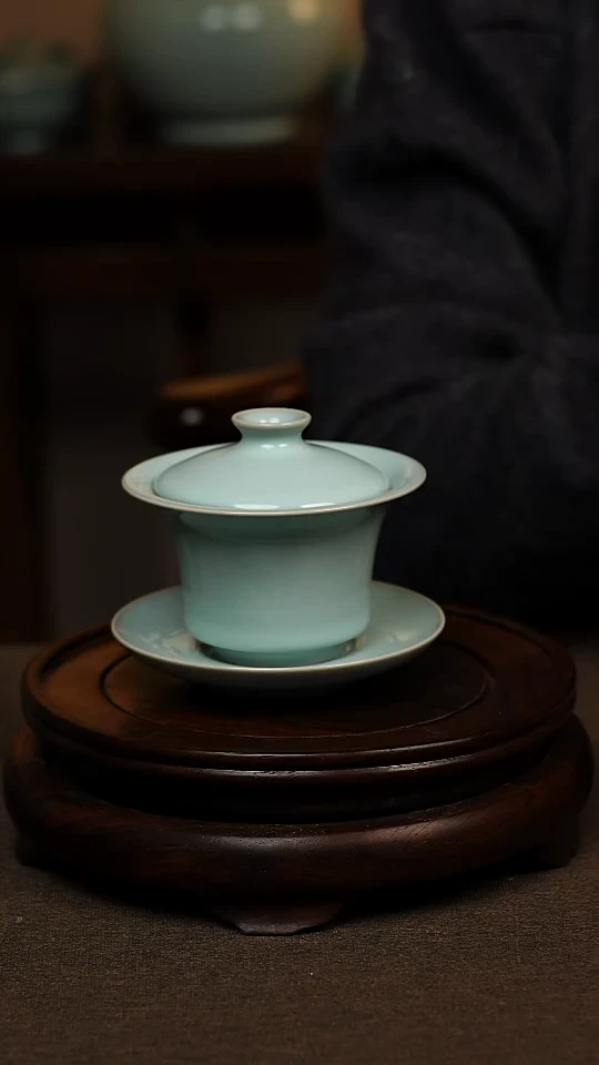 瓷片天青色全手工三才马蹄盖碗130ml一级全品礼盒包装