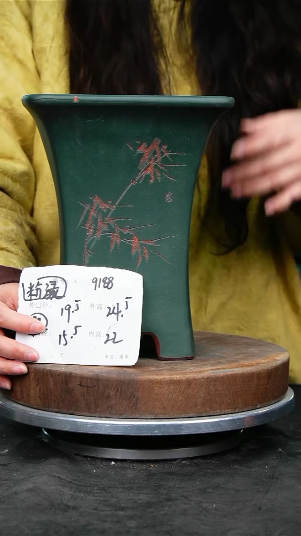 紫砂花盆9188手工痕迹