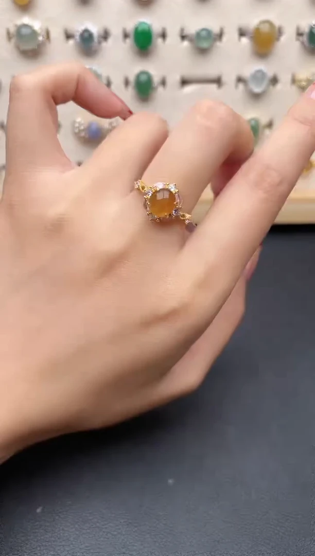 【闪购商品】翡翠戒指银S925镶嵌一物一证一礼盒