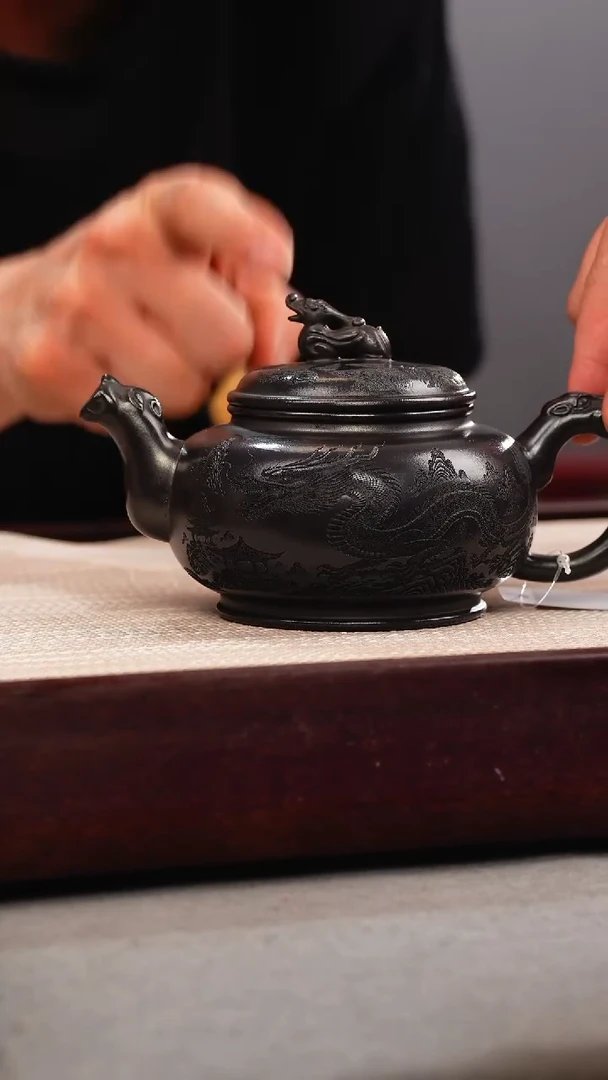 茶壶紫砂石黄 独占鳌头 龙吟虎啸