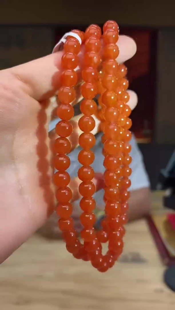 南红玛瑙未镶嵌颈饰d050