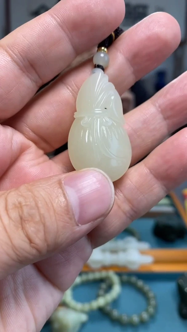 颈饰未镶嵌和田玉42