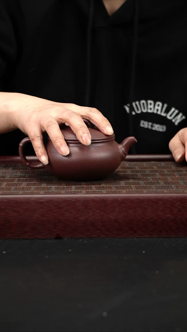 茶壶紫砂wqc底槽青 竹节扁腹